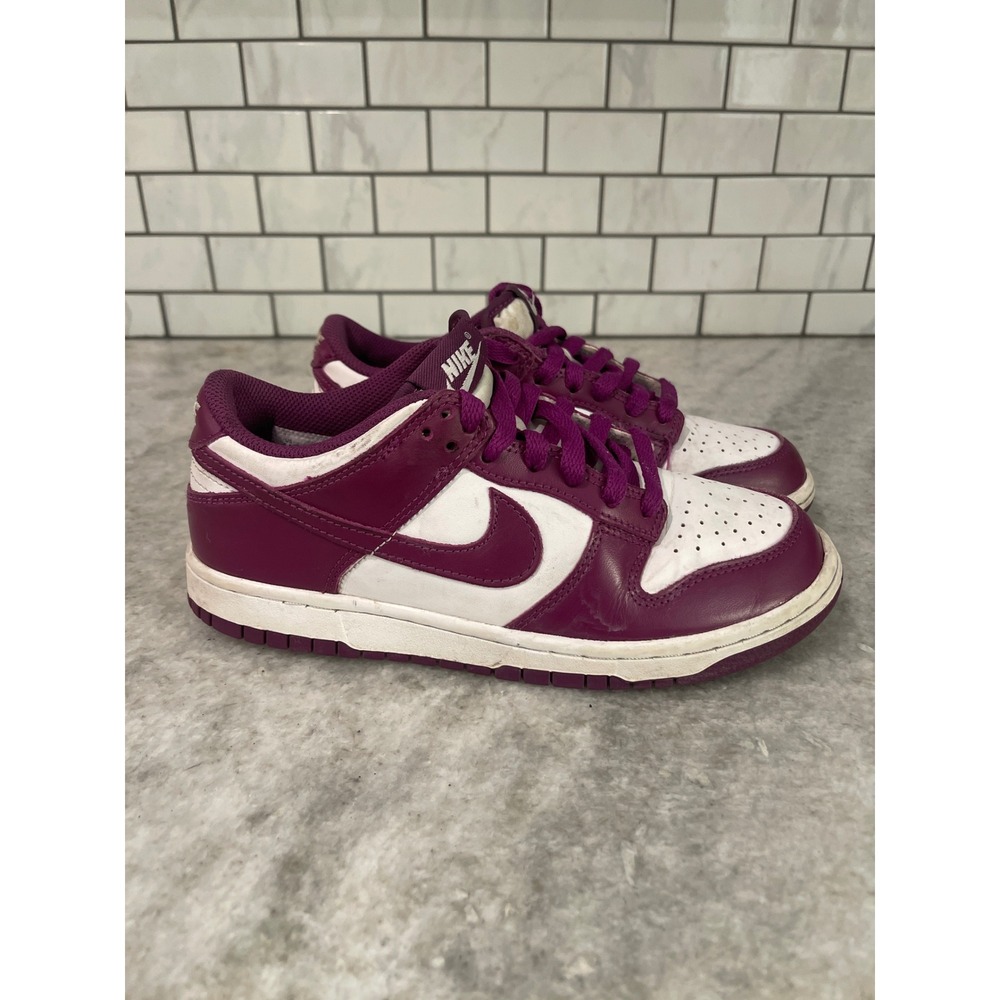 Nike Sneakers Womens 5.5 Youth Purple Dunk Low Bordeaux Low Top Shoes